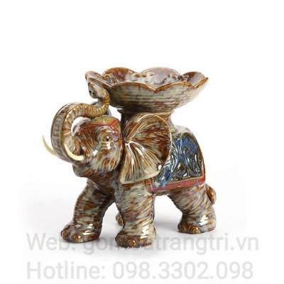 TƯỢNG VOI SỨ KÈM KHAY ĐỰNG HOA QUẢ